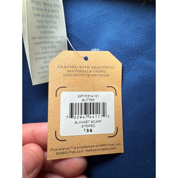 Frye & Co butter soft fringe striped blanket scarf warm cozy fall winter luxury - Picture 4 of 6